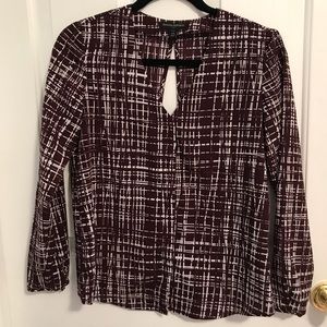 Banana republic open back blouse